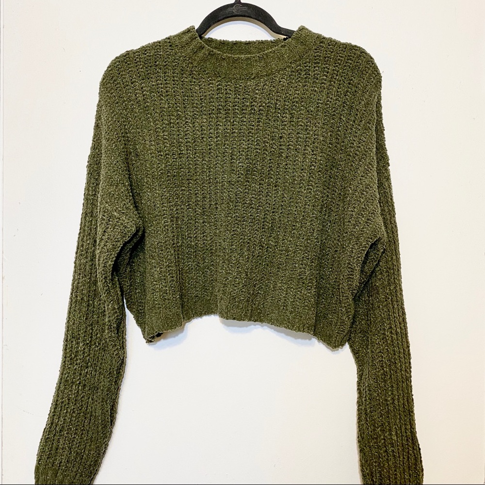CR High Neck Cropped Sweater